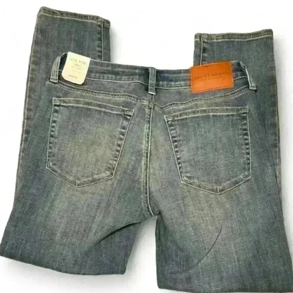 NWT-Lucky Brand Women's Low Rise Crop Jeans Size 2/26 Blue Light Wash - Picture 4 of 7